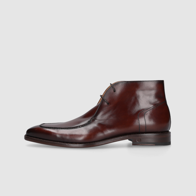 Men's dress shoes