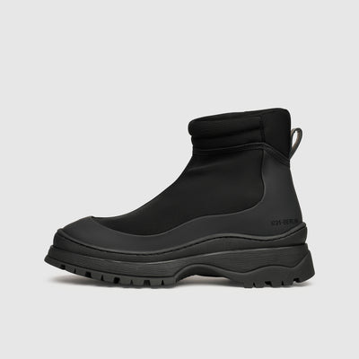 Women's slip-on boots